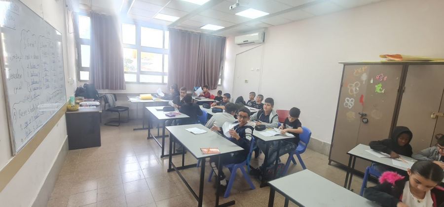 إقبال واسع على الدورات التعليمية في المركز الجماهيري رهط